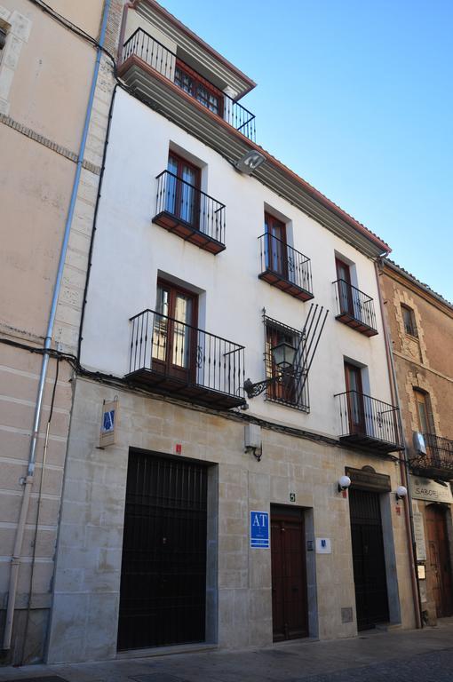 Apartamentos Turisticos Architettura Ubeda Εξωτερικό φωτογραφία